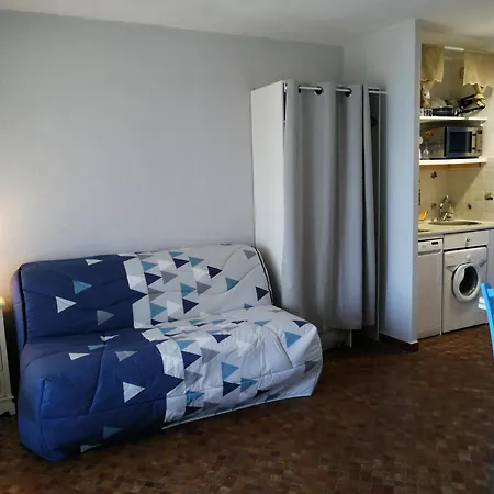 Apartment - A 2 Pas De La - Pour 4 - Parking Securise - Fr-1-796-15